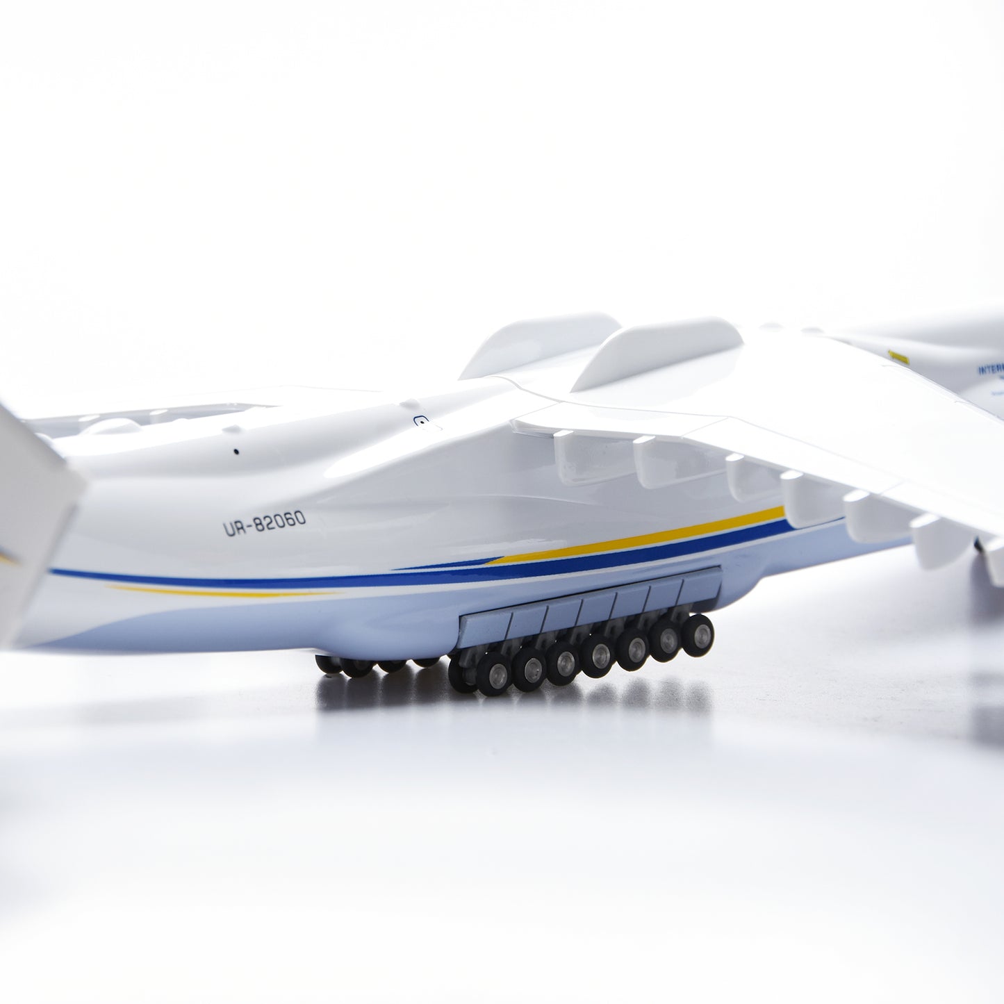 Hign-concerned AN 225 Mriya Resin Model Aircraft